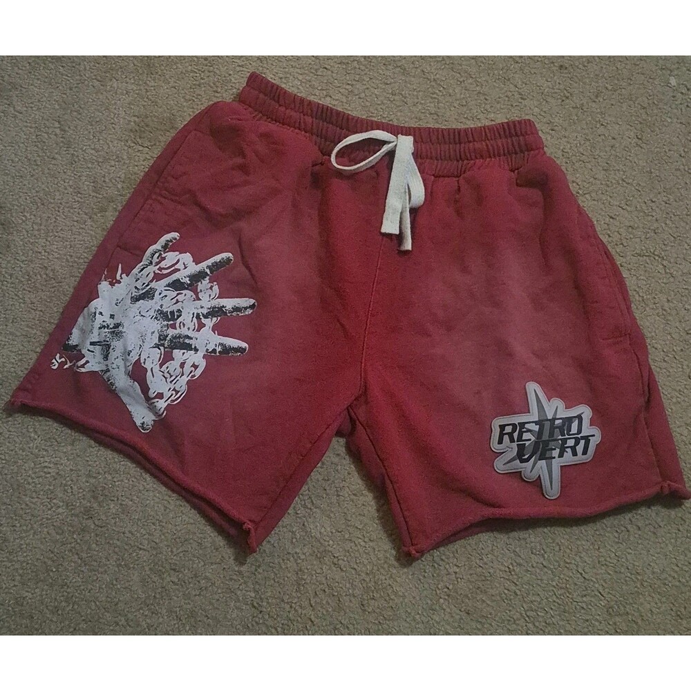 Retro Vert Spiked Hands Red Shorts Men's Size Medium